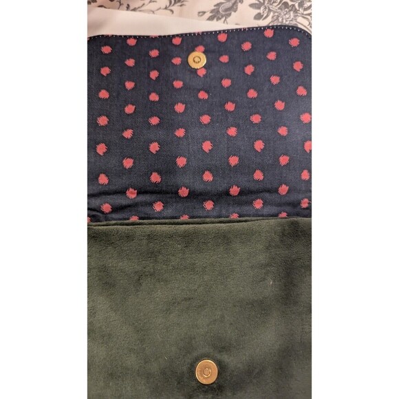 Juicy Couture Green Velvet Bag Well Maintained Perfect Inside Charms and crystal - Picture 6 of 10